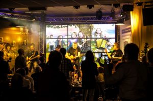 27.11.2021 - Quaster: Weihnachten in der Mampestube