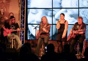 02.12.2022 - Quaster: Weihnachten in der Mampestube