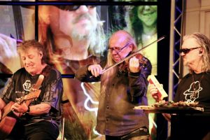 02.12.2022 - Quaster: Weihnachten in der Mampestube