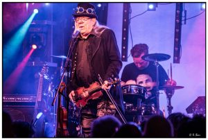 04.03.2023 - Hans, die Geige